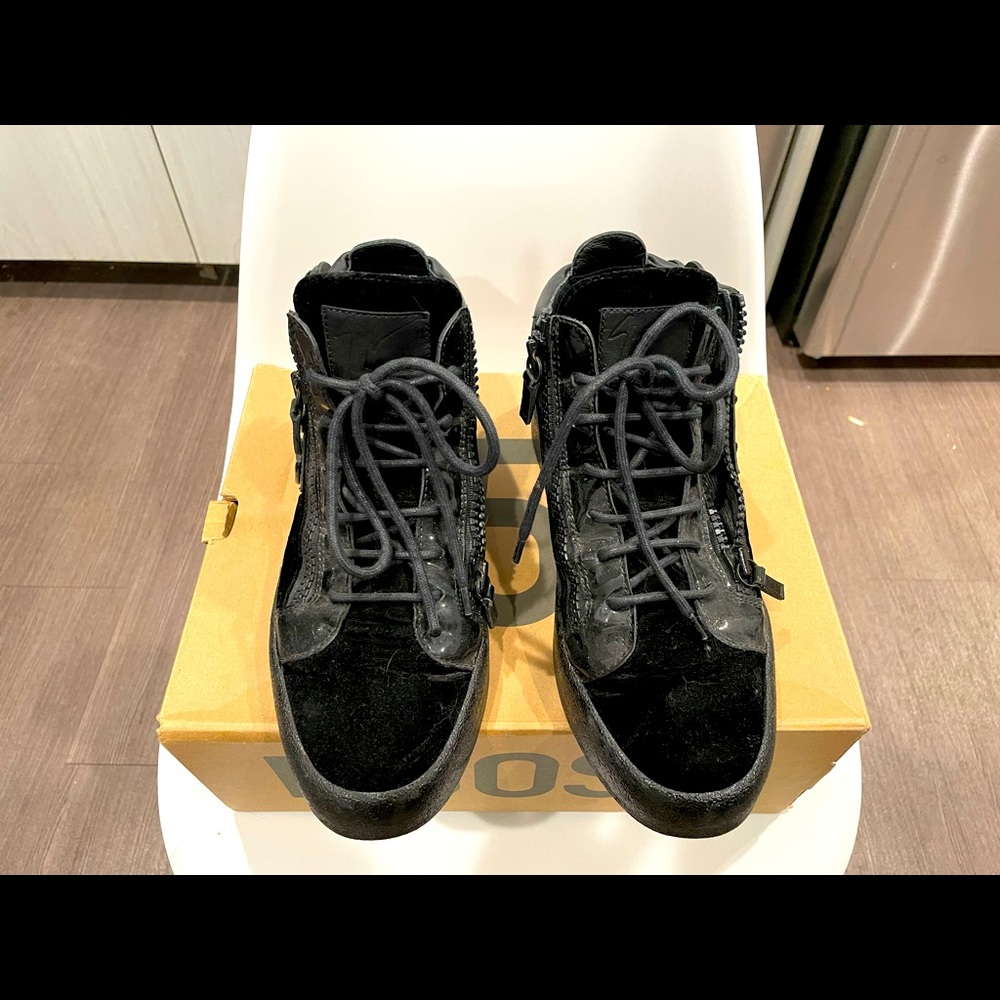 Giuseppe Zanotti black wing sneakers